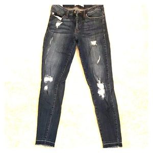 KanCan stretch skinny jeans